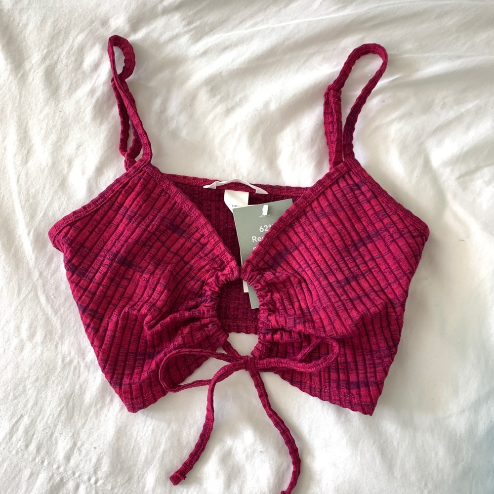 NWT Cut-out Cropped Tanktop S